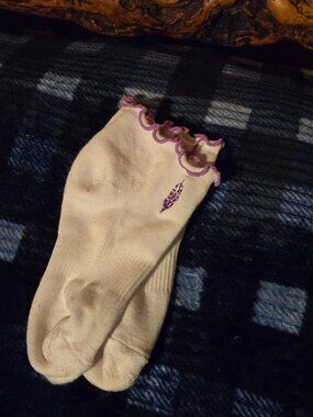 Free People Super Surge Ruffled Socks EUC